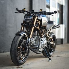 Ducati Monster S2R 1000 - image blurred placeholder