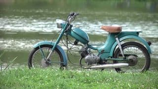 2004 Toyota Camry - image blurred placeholder