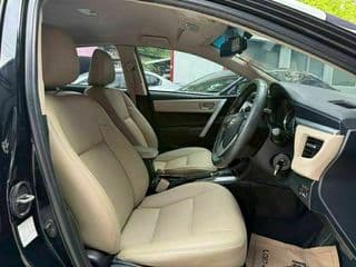 Toyota Corolla Altis 1.6 G 2015 สีดำ - image blurred placeholder