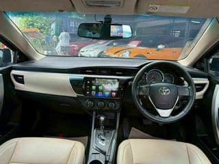 Toyota Corolla Altis 1.6 G 2015 สีดำ - image blurred placeholder