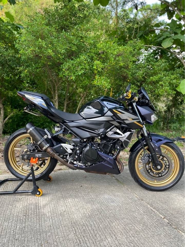 2021 Kawasaki Z400 SE