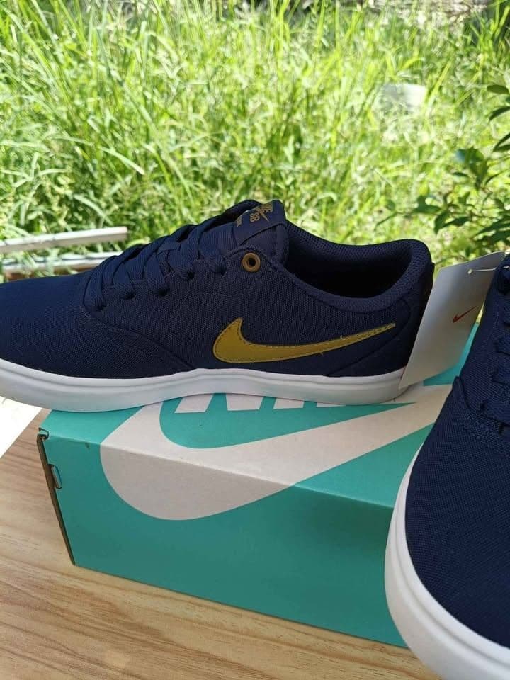 New Nike Sneakers Size 40, Ready to Wear, Great Condition