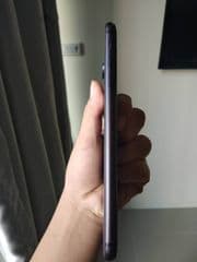 Apple iPhone 8 Plus - image blurred placeholder