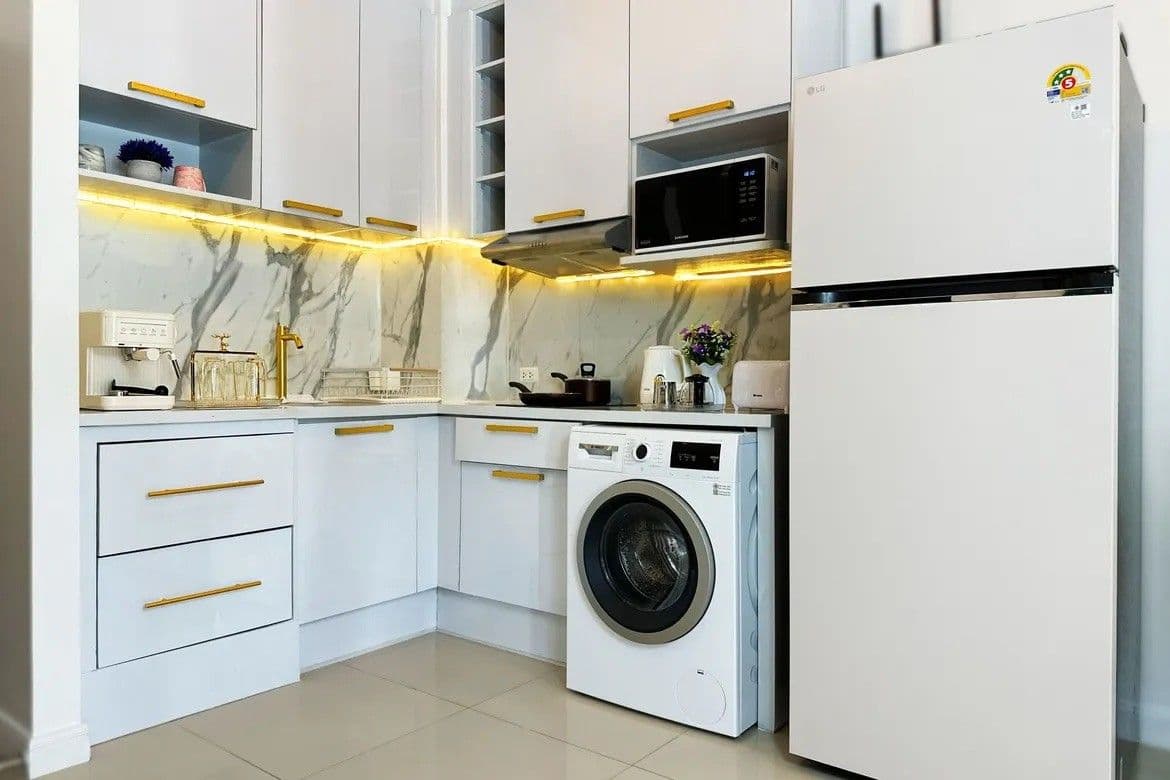 1 Bedroom Condo for sale in CHIC CONDOMINIUM, Karon, Phuket