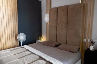 Condo For Sale in Supalai Park - image blurred placeholder