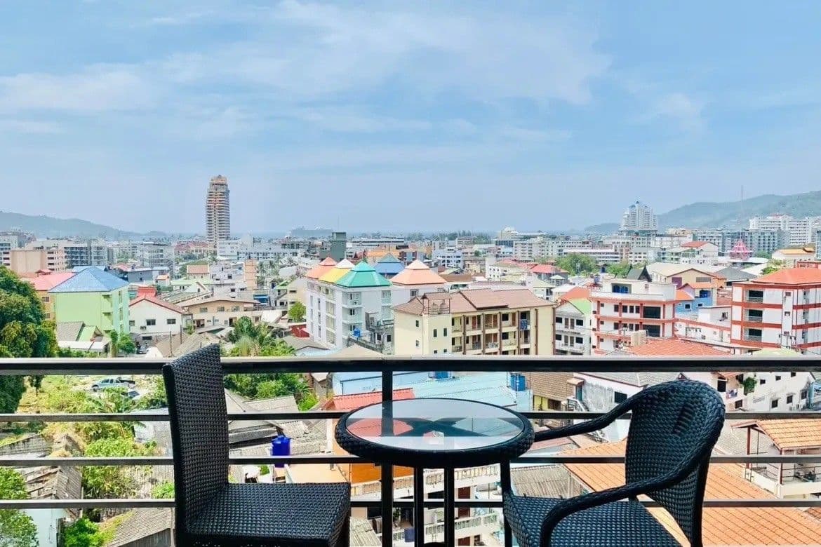 1 Bedroom Condo for sale in Bayshore Ocean View Condominiums, Patong, Phuket