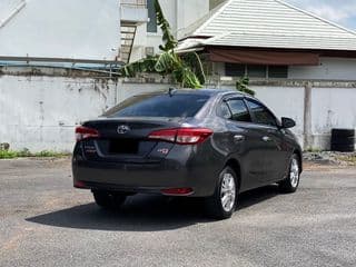 Toyota Yaris Ativ 1.2G, 113,000km - image blurred placeholder