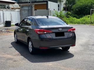 Toyota Yaris Ativ 1.2G, 113,000km - image blurred placeholder