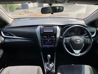 Toyota Yaris Ativ 1.2G, 113,000km - image blurred placeholder