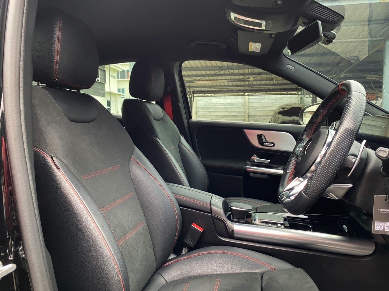 Mercedes Benz AMG GLA35