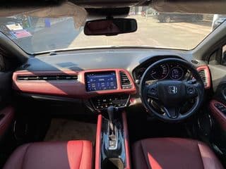 Honda HR-V 1.8RS, 118,000km - image blurred placeholder