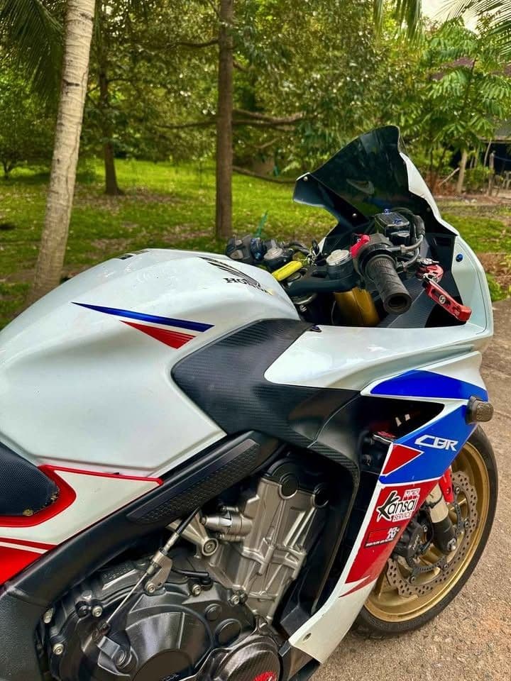 2015 Honda CBR650