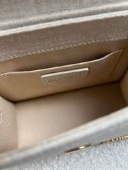 jacquemus le chiquito noeud y22 สี light greige - image blurred placeholder