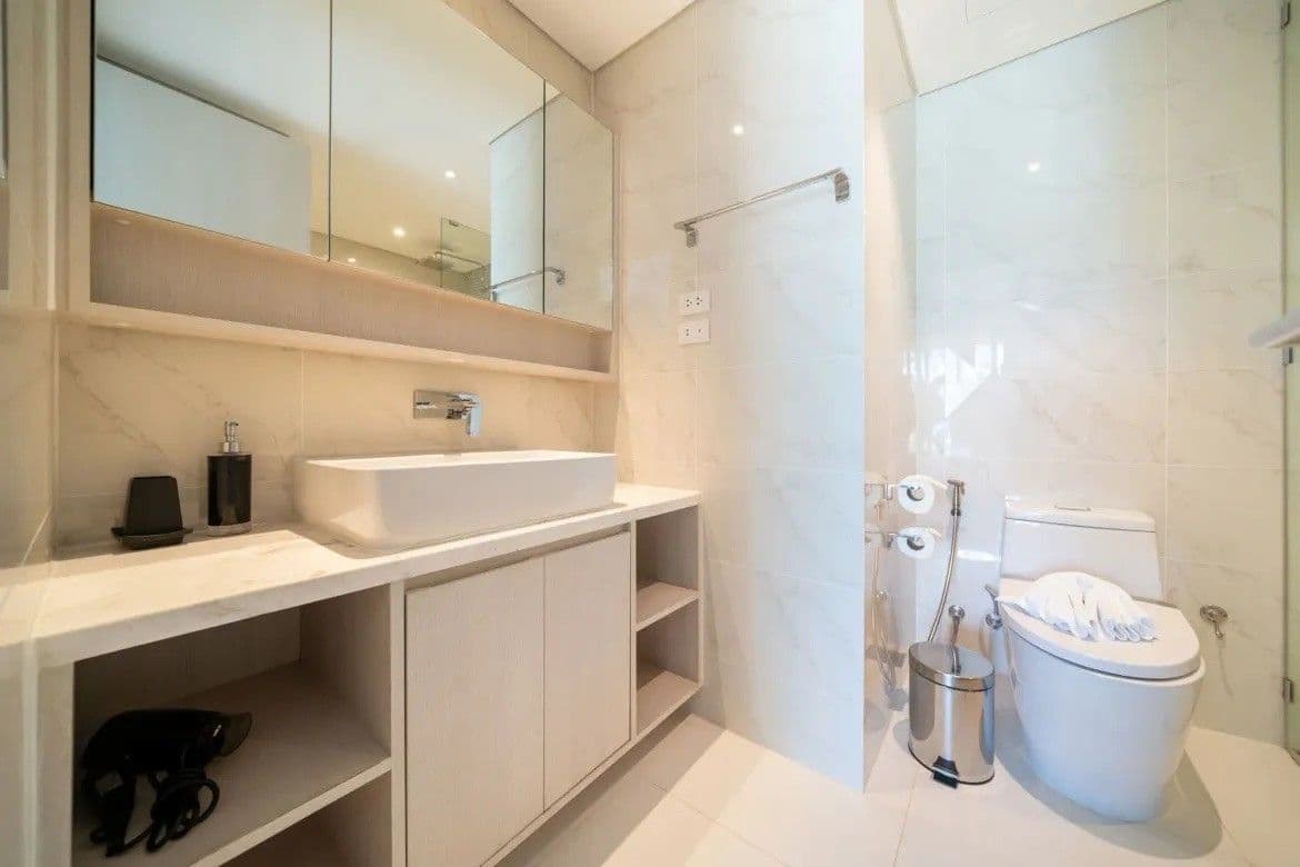 ขายอพาร์ตเมนต์ 2 ห้องนอนในคาสเซียภูเก็ต, เชิงทะเล, ภูเก็ต