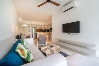 ขายอพาร์ตเมนต์ 2 ห้องนอนในคาสเซียภูเก็ต, เชิงทะเล, ภูเก็ต - image blurred placeholder