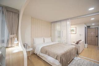 Condo For Sale in Phuket - image blurred placeholder