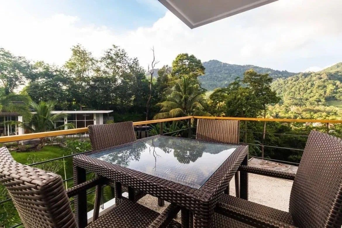 2 Bedroom Condo at Zen Space