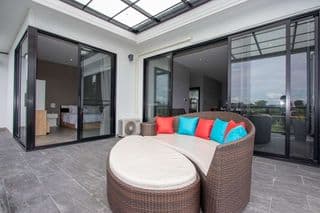 Striking 3-Bedroom House in Laguna - image blurred placeholder