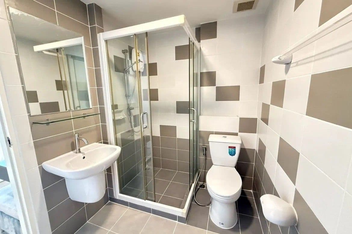 1 Bedroom Condo For Sale at ZCAPE III