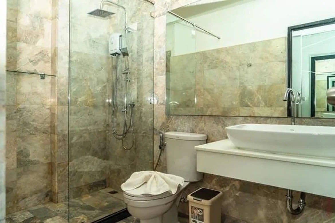 2 Bedroom Condo at Nai Harn Beach Condo