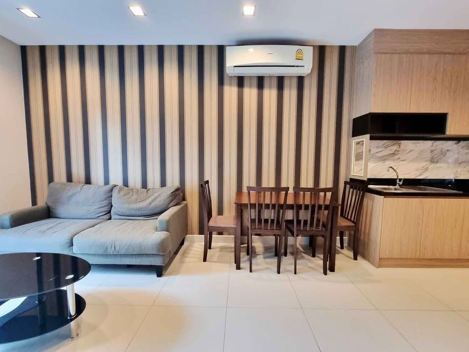 คอนโด 1 ห้องนอนให้เช่า