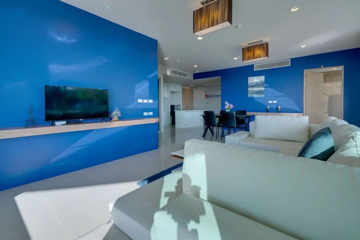 อพาร์ตเมนต์ 2 ห้องนอนพร้อมวิวทะเล