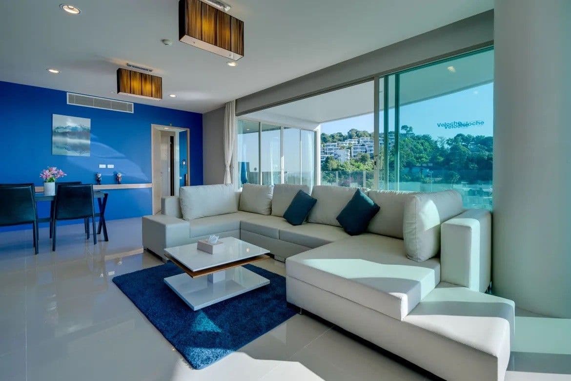 อพาร์ตเมนต์ 2 ห้องนอนพร้อมวิวทะเล