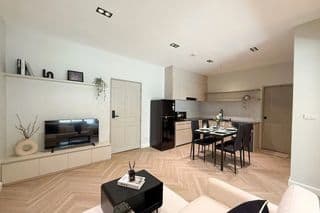 Condo for Sale in Green Place - image blurred placeholder
