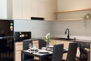 Condo for Sale in Green Place - image blurred placeholder