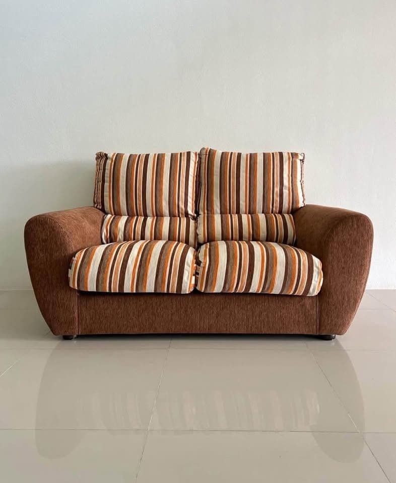 โซฟาเรโทร