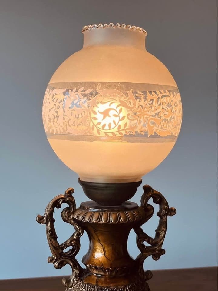 Antique Table Lamp