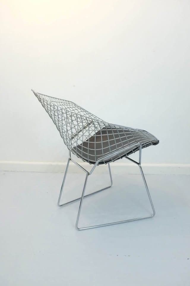 Small Diamond Lounge Chair