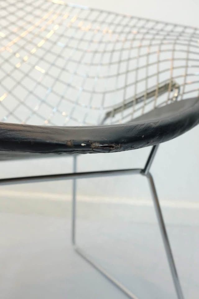 Small Diamond Lounge Chair