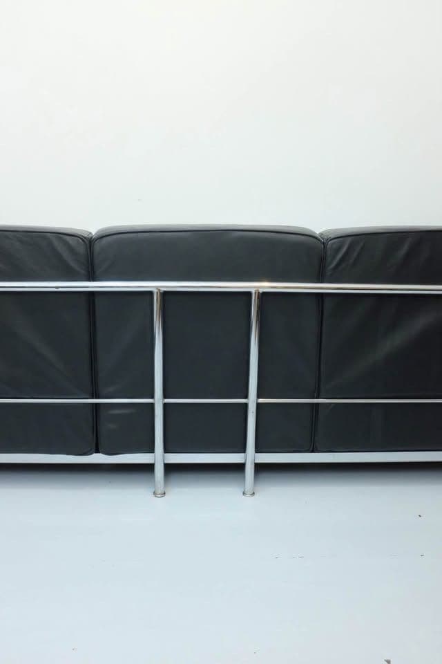 LC2 Design Sofa 3 Seat