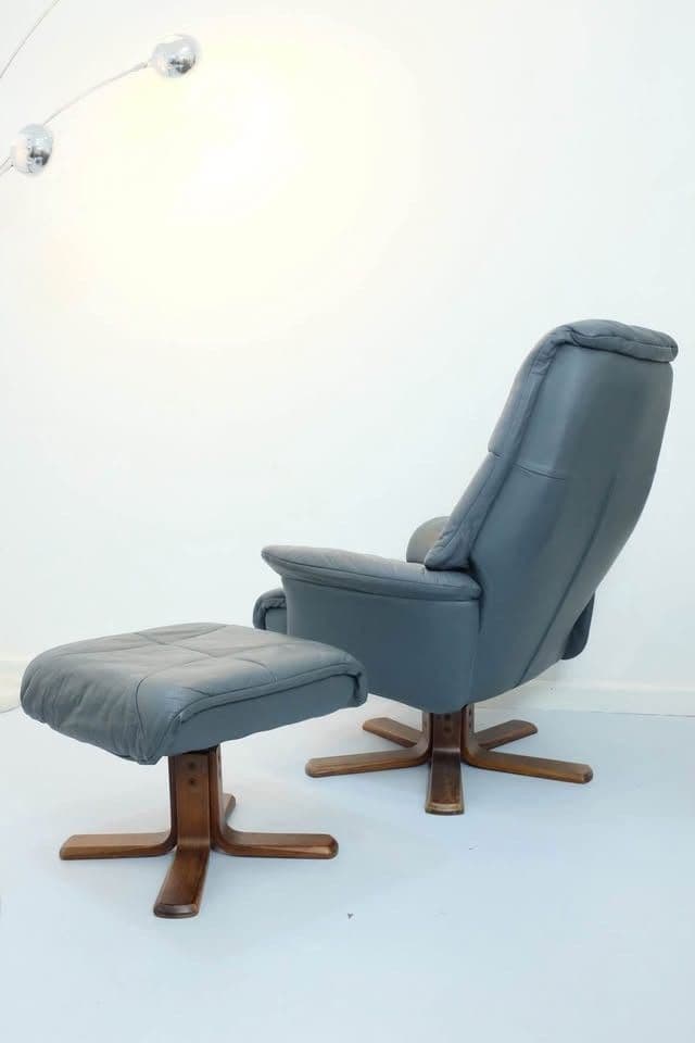 Vintage Recliner Chair with Ottoman