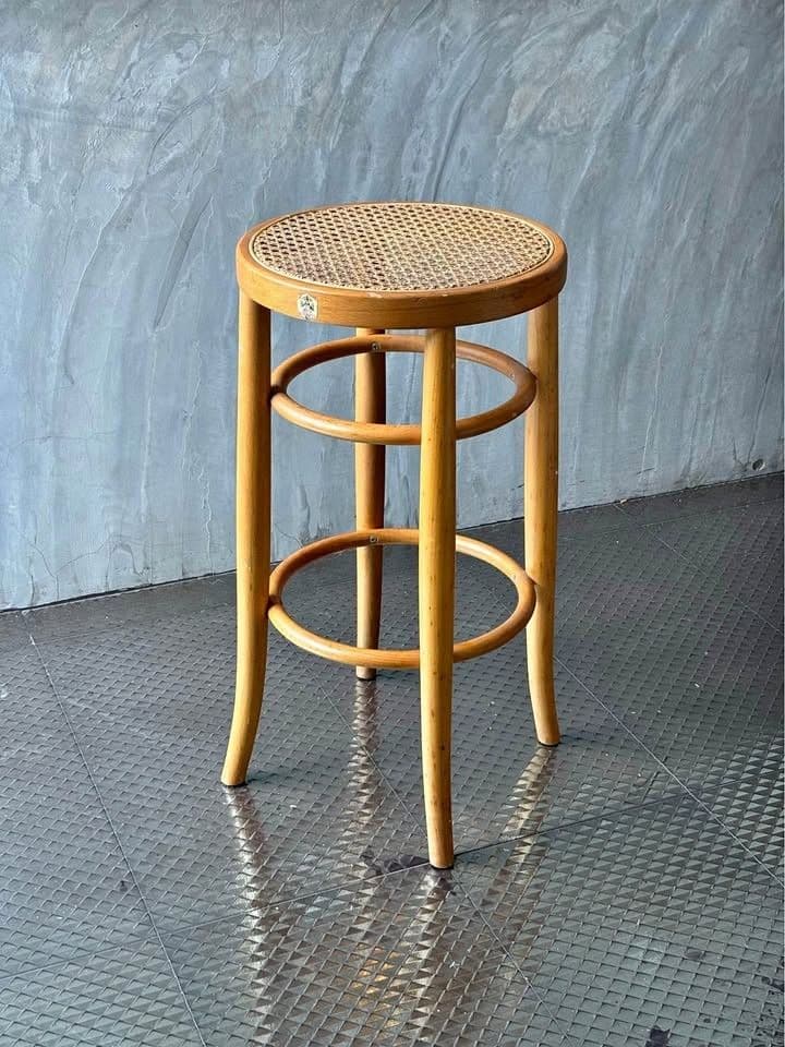 AKITA MOKU JAPAN BENTWOOD STOOL