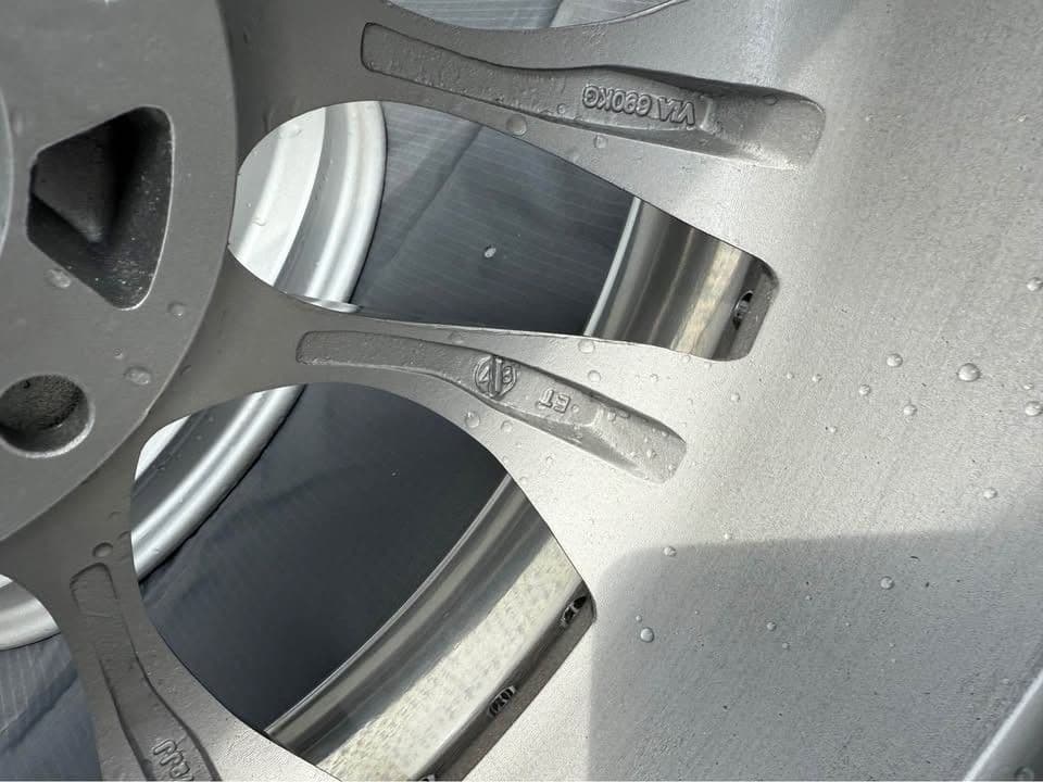 Degeo Alloy Wheel 18" 5/114 Width 7.5