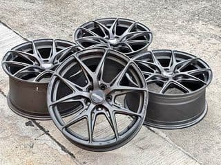 ล้อ Rays Versus vv21s, 19 5/112-5/114 - image blurred placeholder