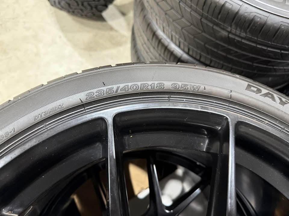 Mack Wheels 18x8.5J 5/114.3 ET38 4pcs DAYTON DT30 235/40R18 2022