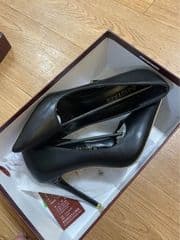 รองเท้าส้นสูง 3 inches heels size 35/ 5US/ 23cm - image blurred placeholder