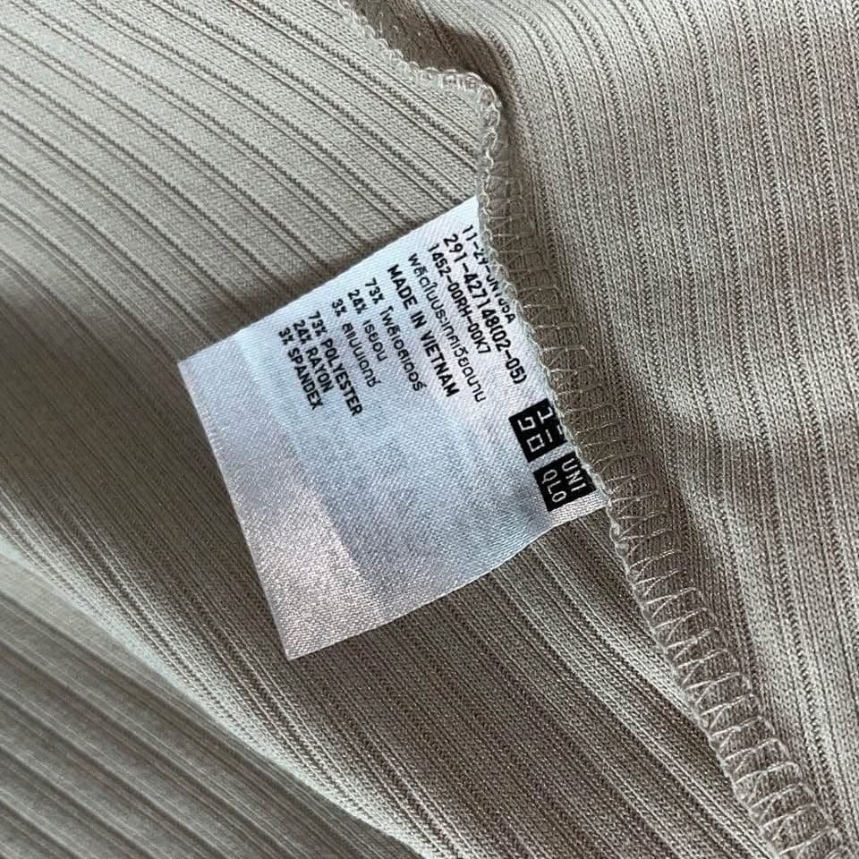 Uniqlo Women's Ribbed Crew Neck Short Sleeve Dress in Cream Color