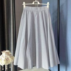 Uniqlo Women's Circular Skirt - image blurred placeholder