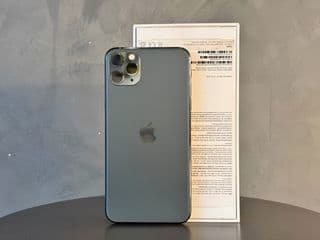 Apple iPhone 11 Pro Max 256 GB - image blurred placeholder