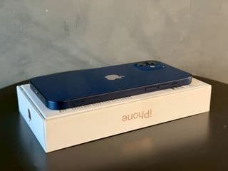 Apple iPhone 12 128GB - image blurred placeholder