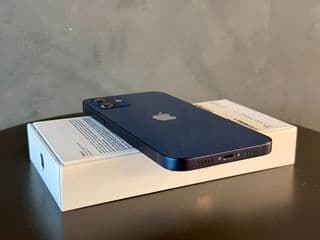 Apple iPhone 12 128GB - image blurred placeholder