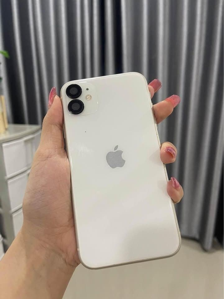 Apple iPhone 11