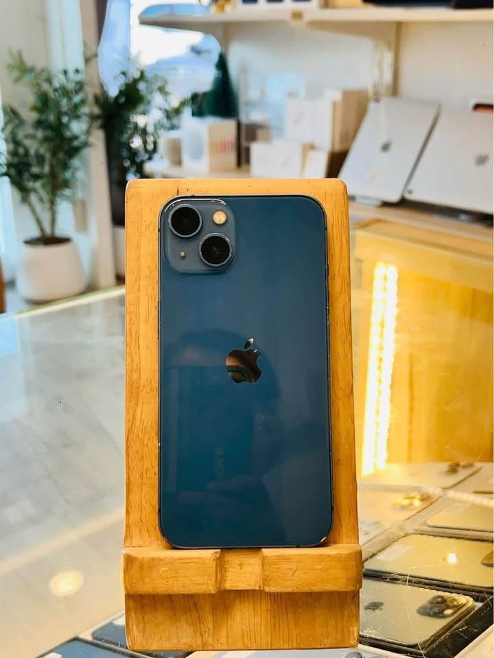 Apple iPhone 13 128GB