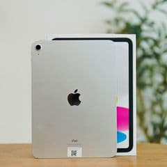 Apple iPad Gen 10 64GB - image blurred placeholder