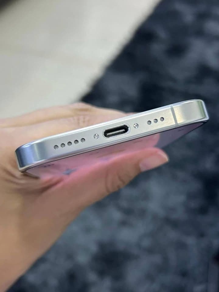 iPhone 16 Pro Max 128 GB