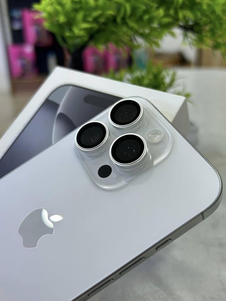 iPhone 16 Pro Max 128 GB